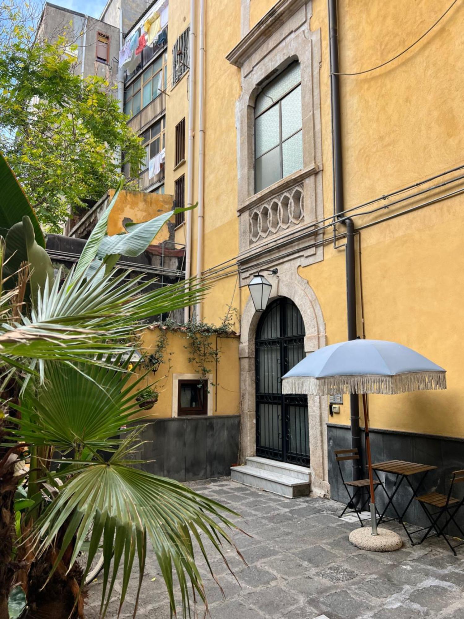 Villa Palazzo Kolombo CTA Exterior foto